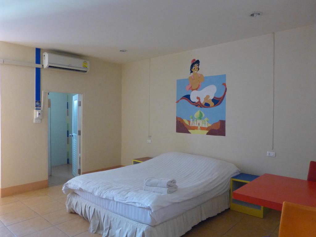 Hotel Silver Reef Udon Thani Habitación foto
